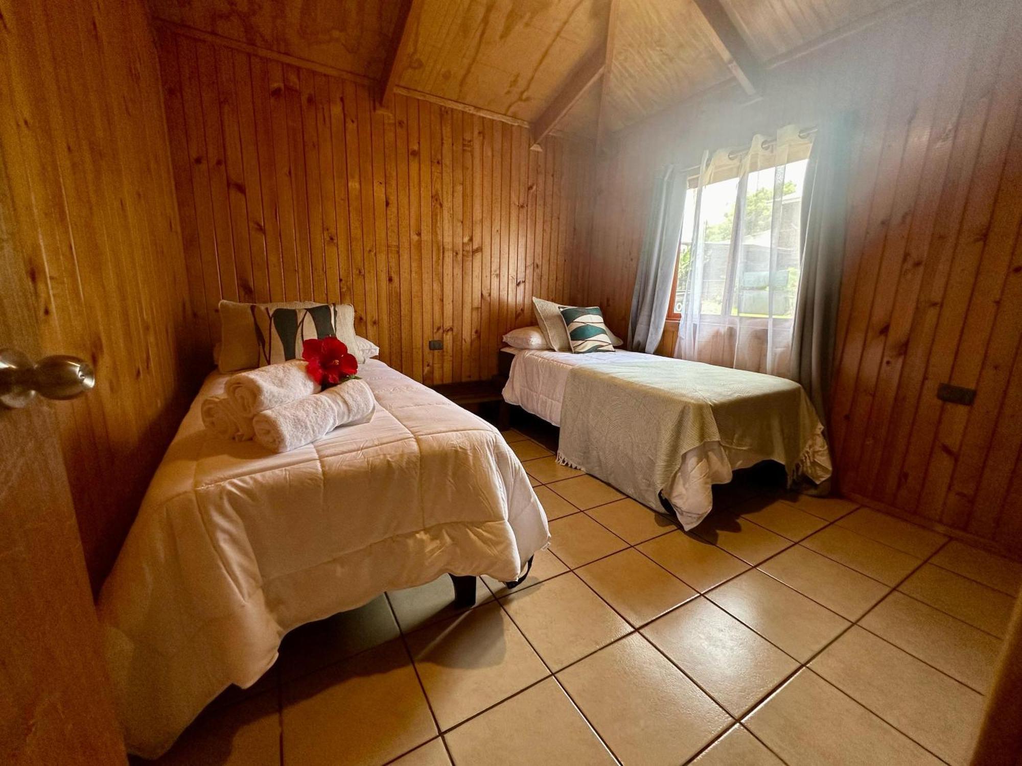 Paraiso Sunset Bungalows 앙가로아 외부 사진