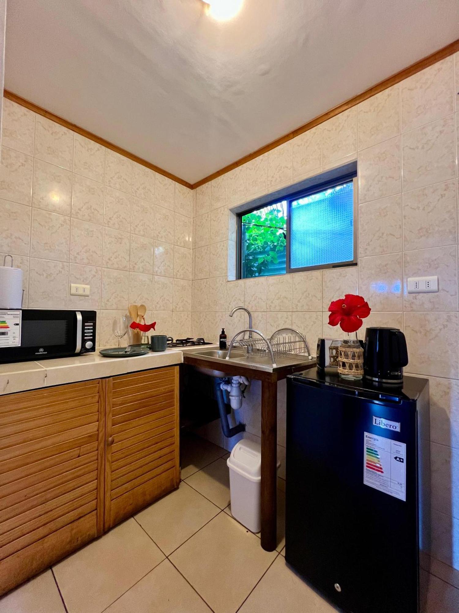 Paraiso Sunset Bungalows 앙가로아 외부 사진