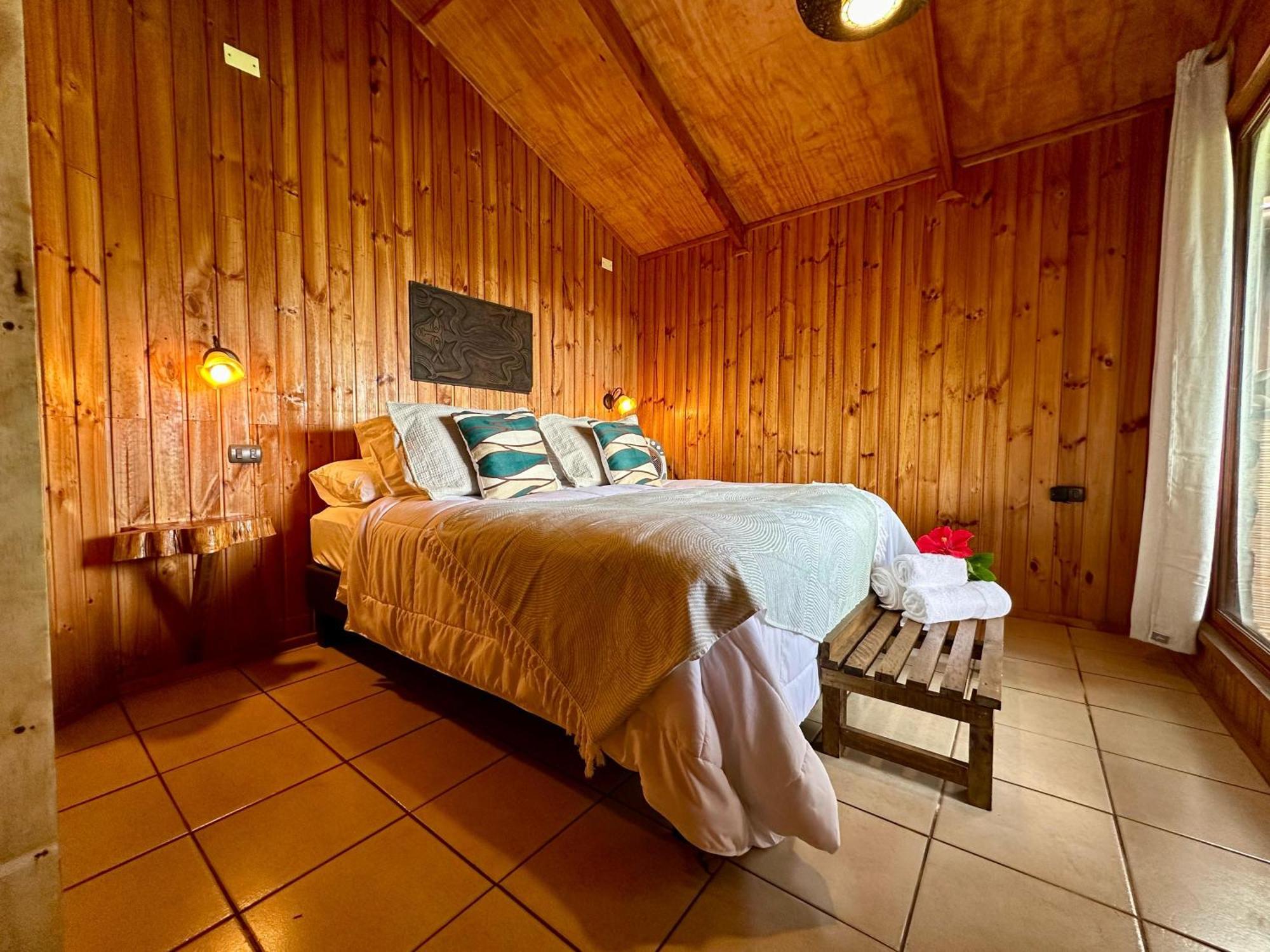 Paraiso Sunset Bungalows 앙가로아 외부 사진