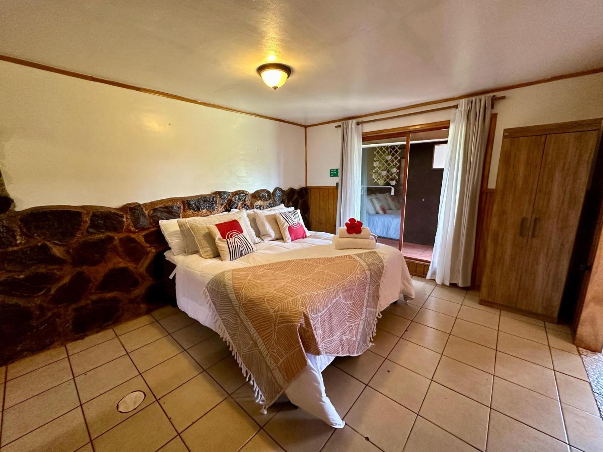 Paraiso Sunset Bungalows 앙가로아 외부 사진